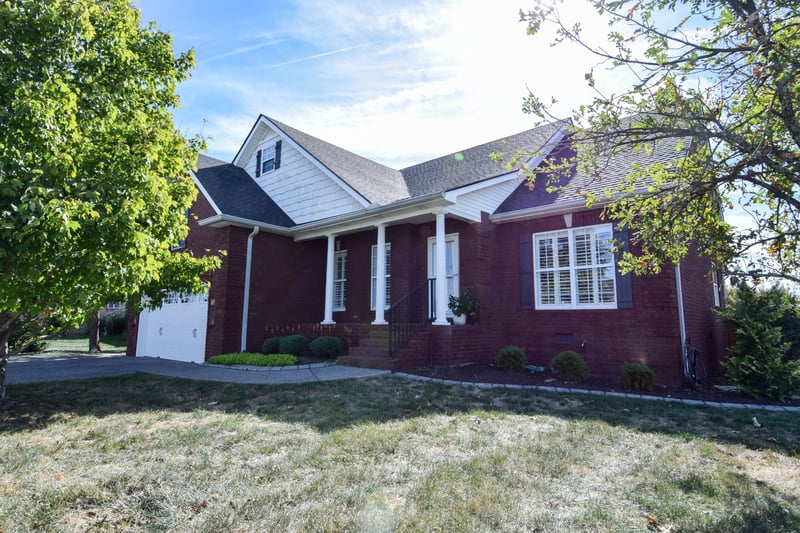 185 Stanley Dr, Gallatin, TN 37066