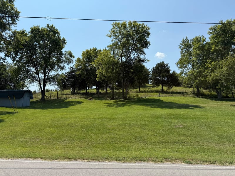 636 W Old Alexandria Rd, Watertown, TN 37184