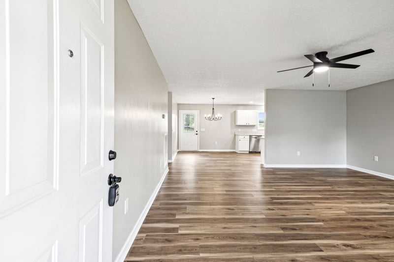 3617 Old Coopertown Rd, Springfield, TN 37172