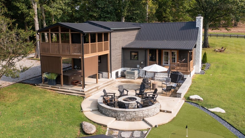 2739 Thompson Station Rd, Thompsons Station, TN 37179