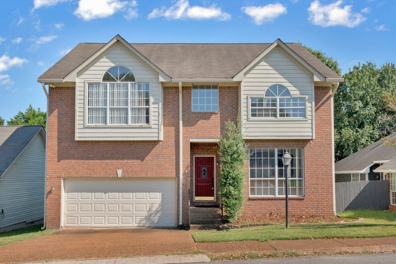 2908 Chapelwood Dr, Hermitage, TN 37076