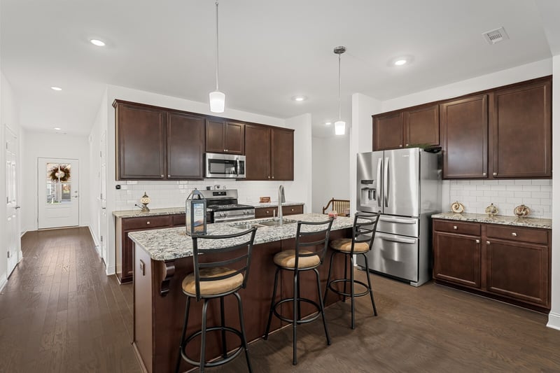 2333 Laurelstone Dr, Murfreesboro, TN 37130