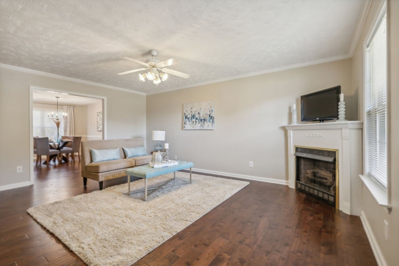 1528 Quantum Ct, Murfreesboro, TN 37128