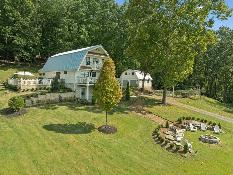 3353 Foster Chapel Rd, Columbia, TN 38401