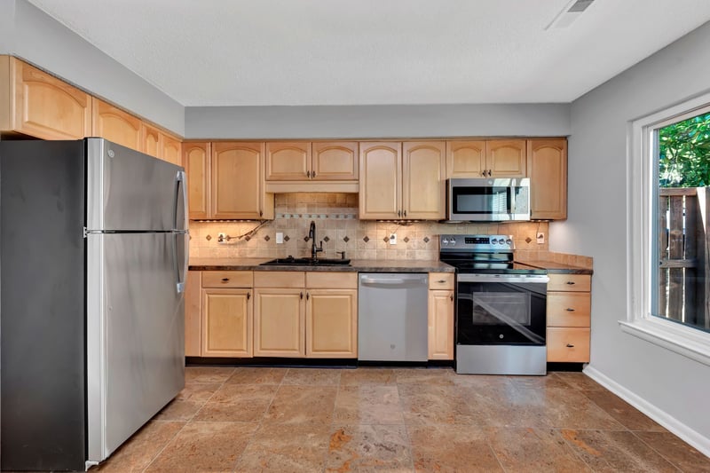 4815 Quail Hollow Dr, Old Hickory, TN 37138