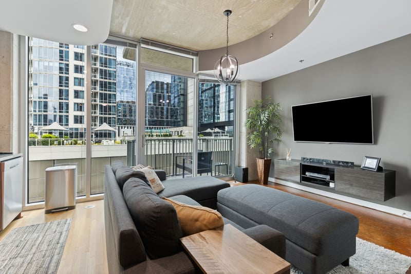 301 Demonbreun St #908, Nashville, TN 37201