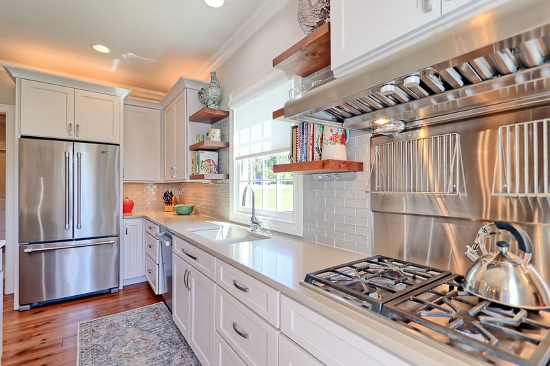 709 Halcyon Way, Columbia, TN 38401