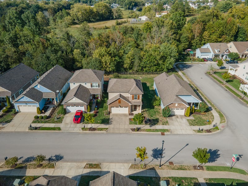 2506 Walpole Ln, Columbia, TN 38401