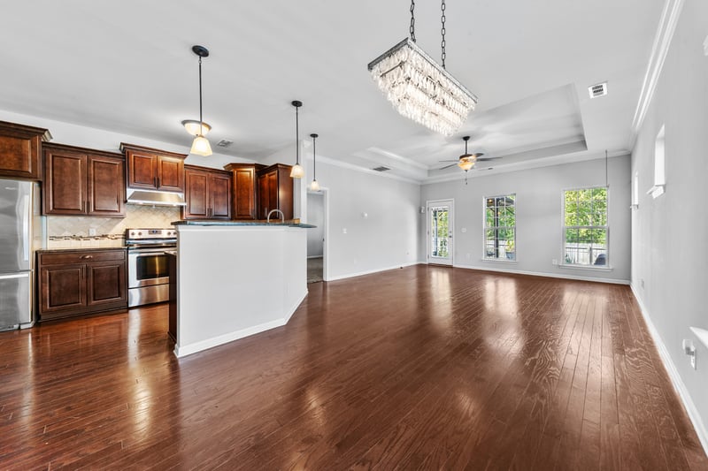 2506 Walpole Ln, Columbia, TN 38401