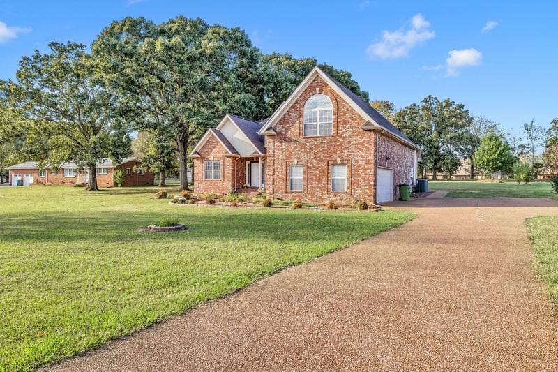 2555 Leeville Pike, Lebanon, TN 37090