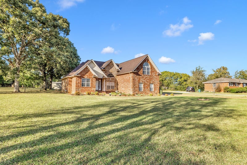 2555 Leeville Pike, Lebanon, TN 37090