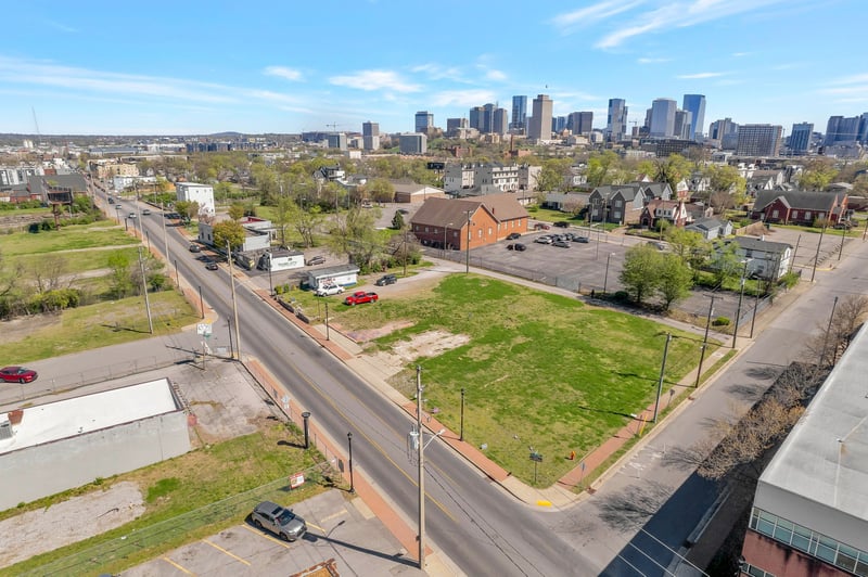 1305 Jefferson , Nashville, TN 37208