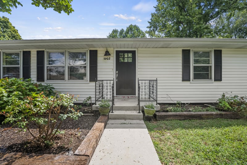 1602 Cypress Dr, Murfreesboro, TN 37130