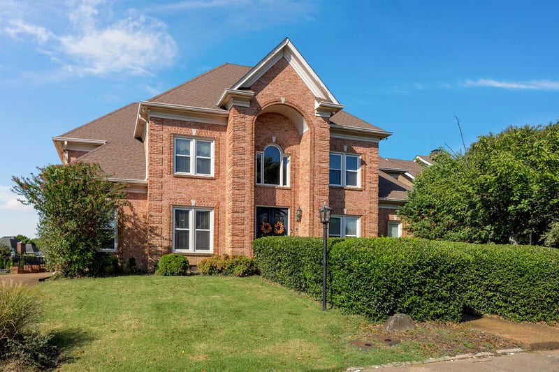 133 N Country Club Dr, Hendersonville, TN 37075