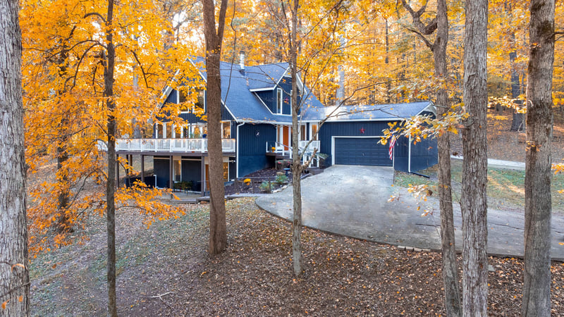 8972 Old Charlotte Pike, Pegram, TN 37143