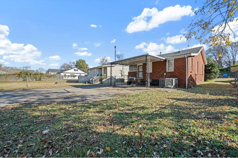 914 Stockell St, Nashville, TN 37207