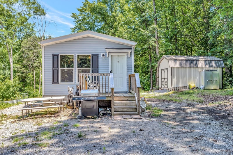 2320 Center Point Rd, Cumberland Furnace, TN 37051