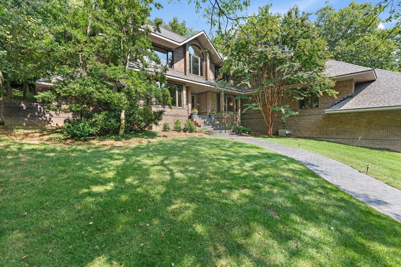 5543 Stanford Dr, Nashville, TN 37215