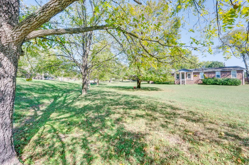 207 Loretta Dr, Goodlettsville, TN 37072