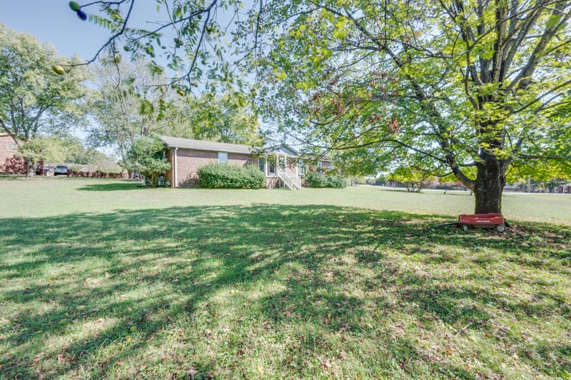 207 Loretta Dr, Goodlettsville, TN 37072