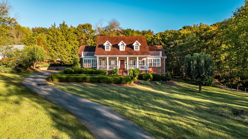 2595 Long Hollow Pike, Hendersonville, TN 37075