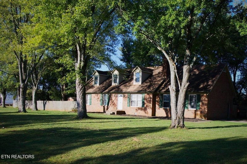 2301 Miranda Dr, Murfreesboro, TN 37129