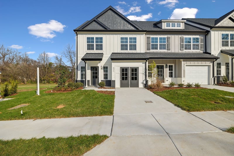 533 Tulip Springs Ct, Hermitage, TN 37076