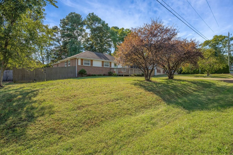 3815 Barlow Dr, Nashville, TN 37211