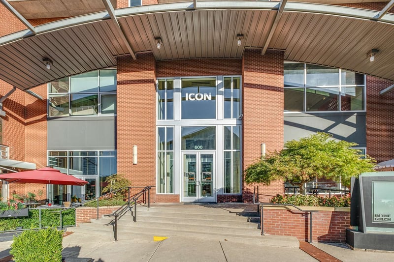 600 12th Ave #1512, Nashville, TN 37203