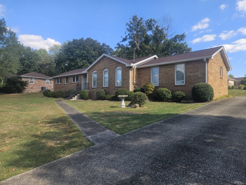 509 W Angela Cir, Goodlettsville, TN 37072