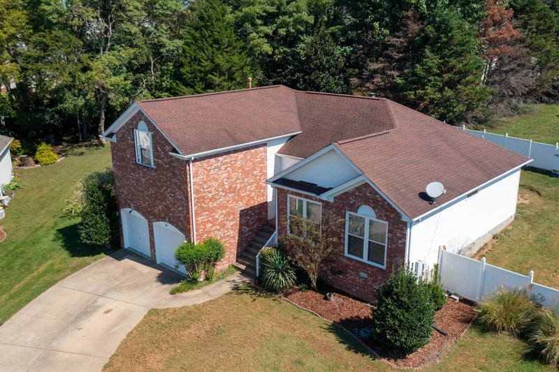 2801 Paradise Ct, Spring Hill, TN 37174