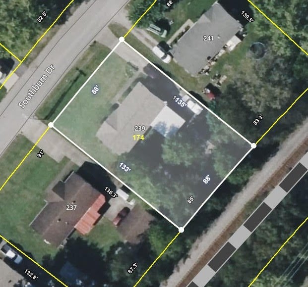 239 Southburn Dr, Hendersonville, TN 37075