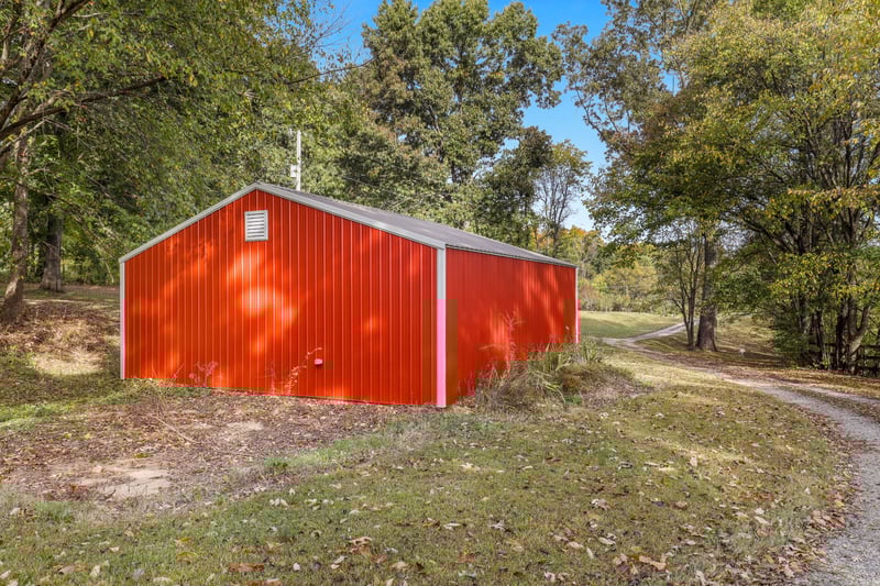 1073 Rector Ln, Springfield, TN 37172