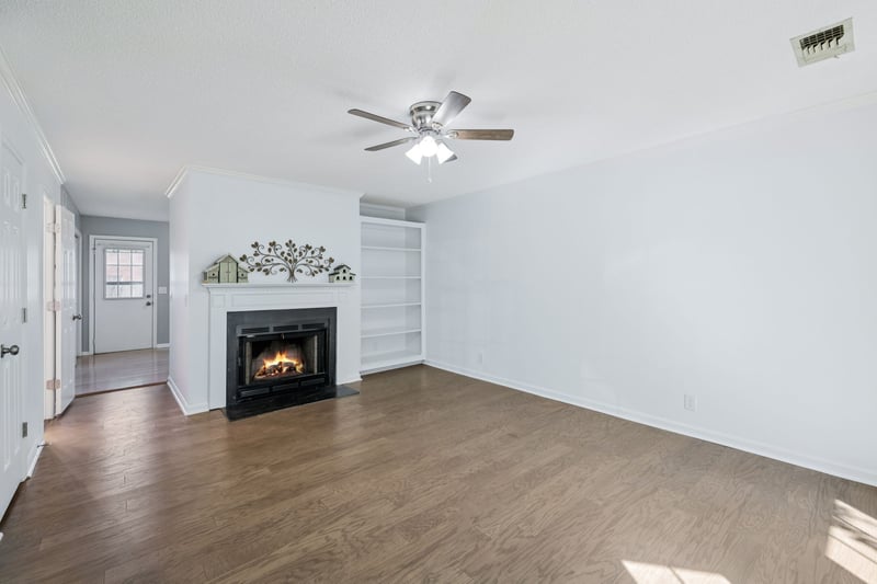 496 Hickory Glade Dr, Antioch, TN 37013