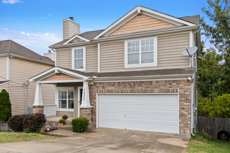 7233 Legacy Dr, Antioch, TN 37013