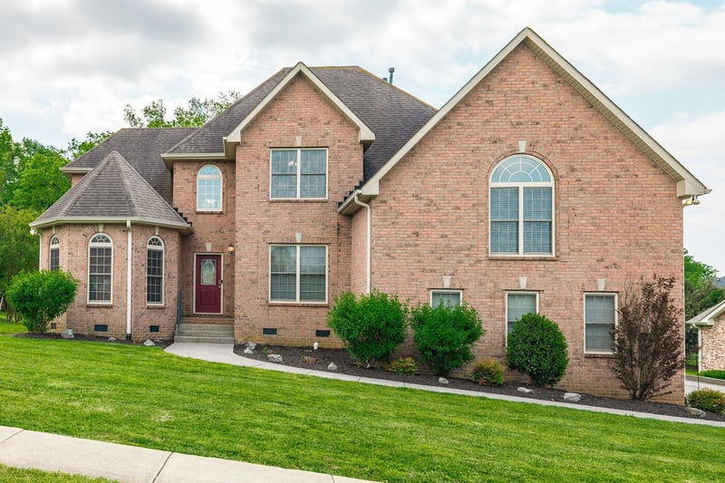 1022 Tower Hill Ln, Hendersonville, TN 37075