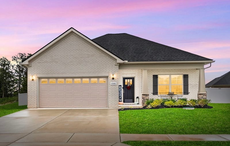 1086 Amber Hills Dr, Ashland City, TN 37015