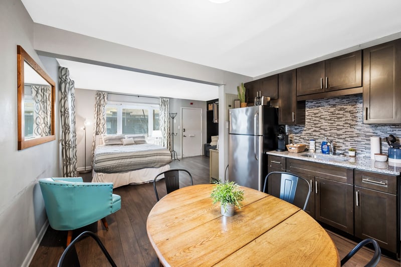 801 Hillview Hts #212, Nashville, TN 37204