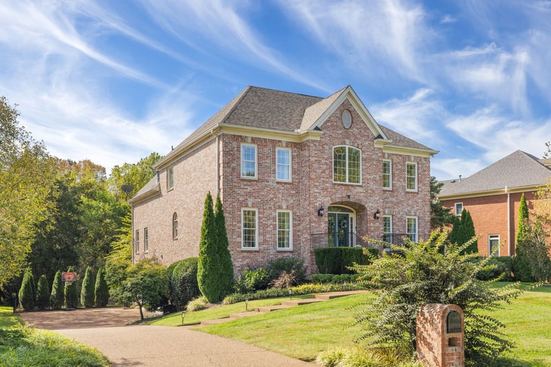 9449 Waterfall Rd, Brentwood, TN 37027