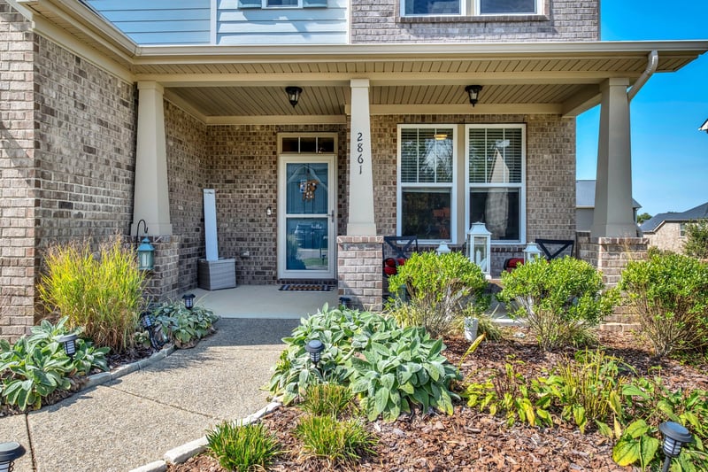 2861 Meadow Glen Cir, Mount Juliet, TN 37122
