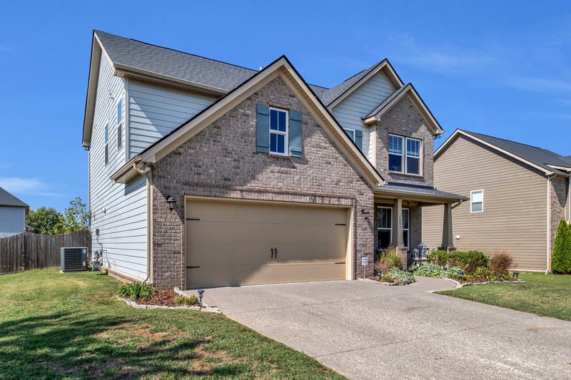 2861 Meadow Glen Cir, Mount Juliet, TN 37122