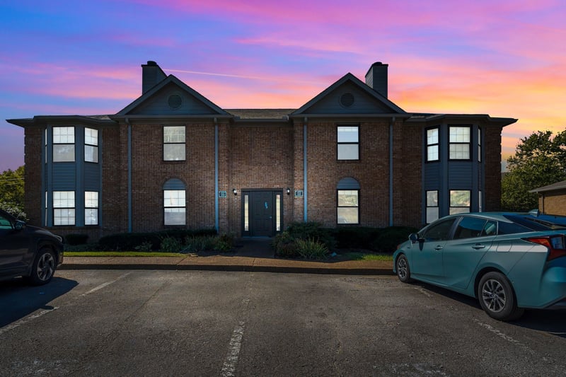 155 Ellington Pl, Madison, TN 37115