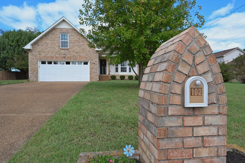 102 Candlewick Pl, Hendersonville, TN 37075
