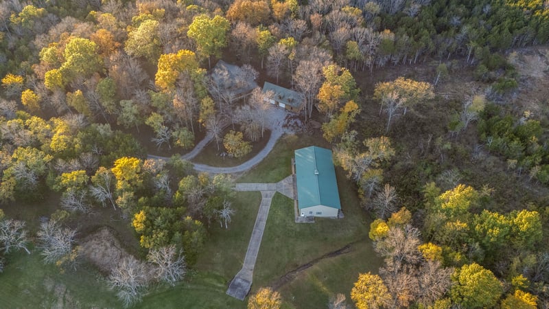 9203 Cobb Rd, Christiana, TN 37037