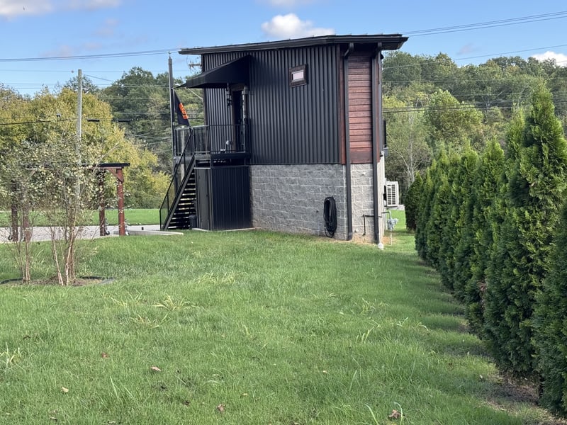 413 Riverside Dr, Columbia, TN 38401