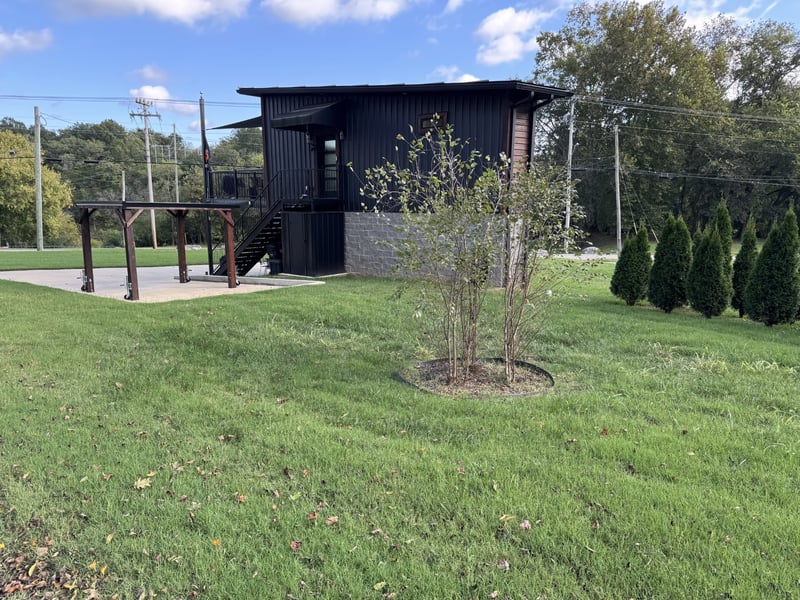 413 Riverside Dr, Columbia, TN 38401