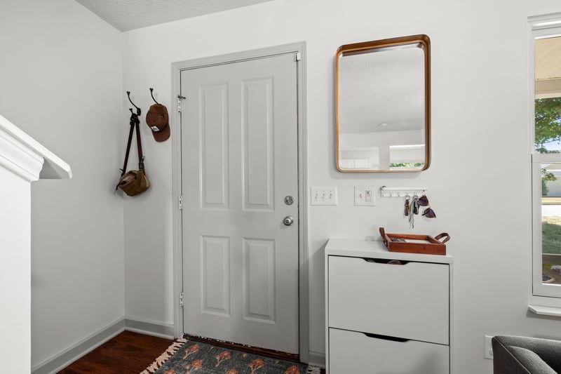 1884 Brookmeadow Ln, Hermitage, TN 37076