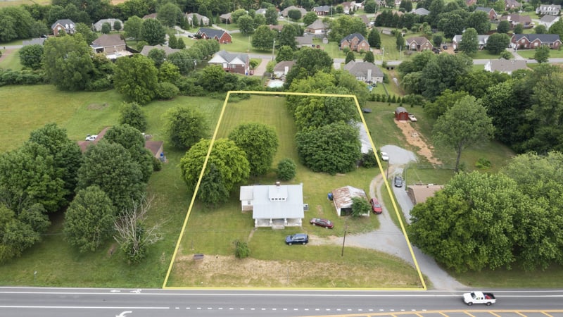 2811 Highway 31 , White House, TN 37188