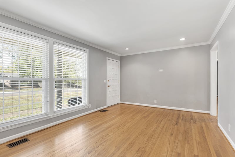 208 Crestmont Dr, Hendersonville, TN 37075