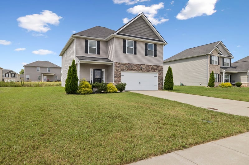 2237 Pathfinder Dr, Murfreesboro, TN 37127